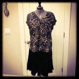 Philosophy Floral Pullover Blouse